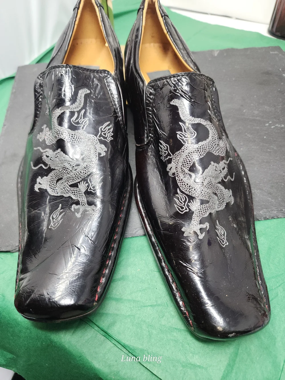 Black Dragon Embroidered Men’s Slip-On Dress Shoes